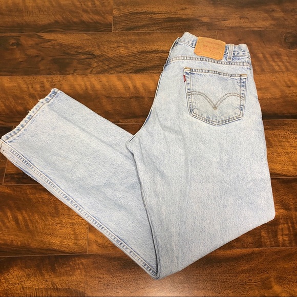 Levi's Other - Levi’s 505 Regular Fit Light Wash Jeans 36 x 32.